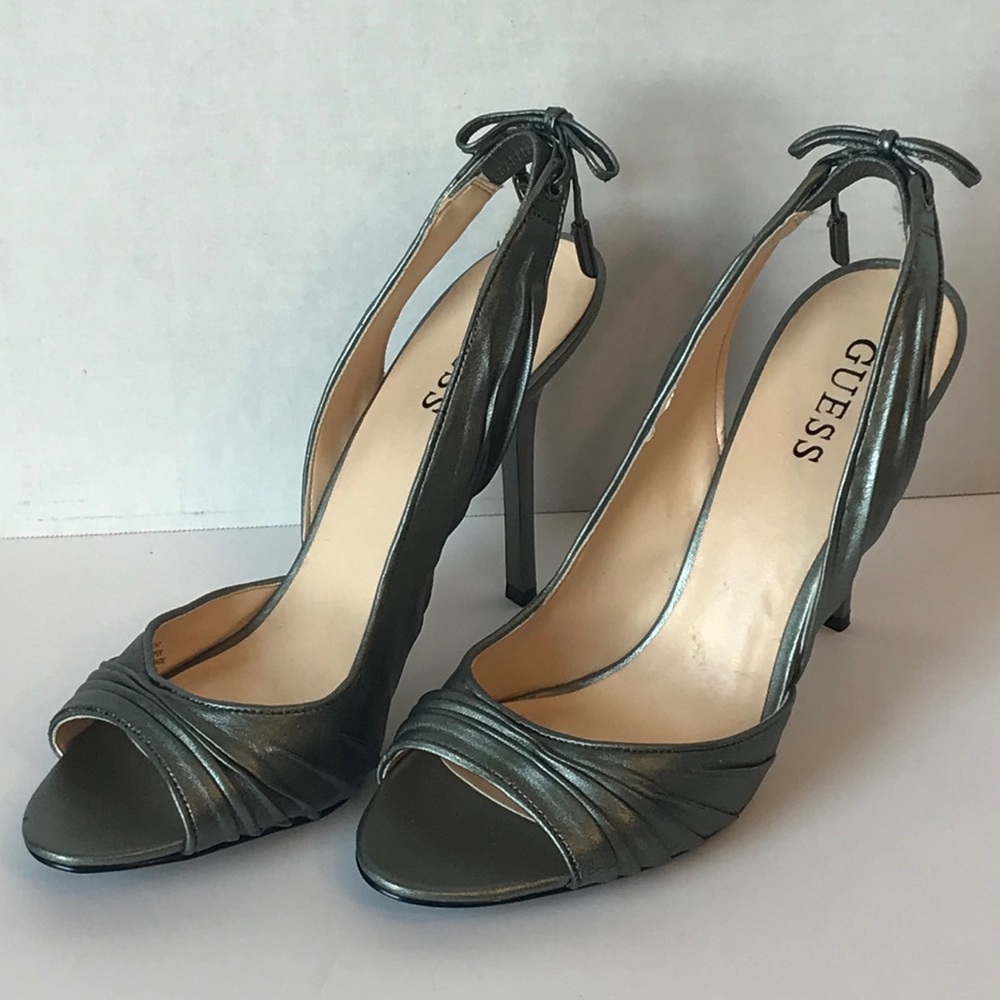 Guess high heels shoes 9